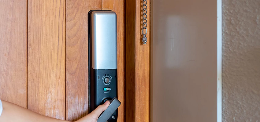 Home Security Electronic Locks Upgrades in Malibu, CA