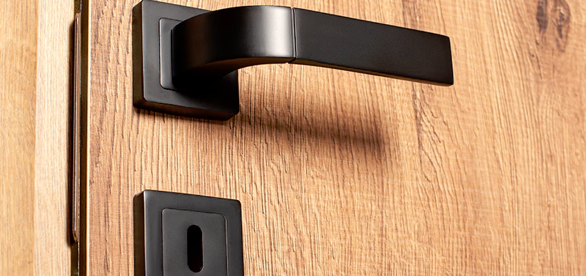 Weekend Lockout Assistance Troubleshooting in Malibu, California